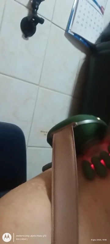 מעסה צוואר וכתפיים אלחוטי - לחיצה עמוקה